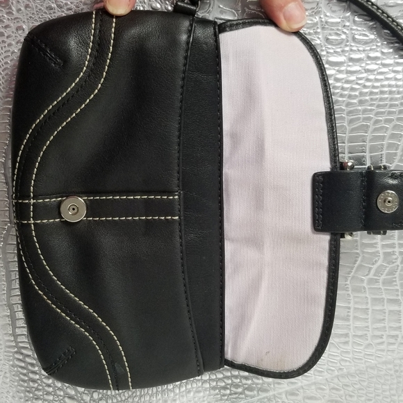 COACH VINTAGE WRISTLET BLACK LEATHER - Picture 6 of 8